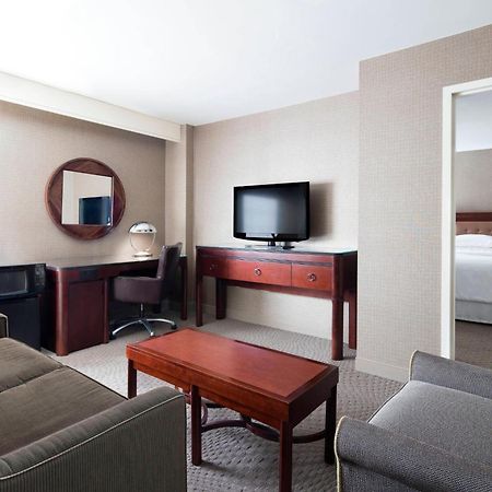 Sheraton Pittsburgh Airport Hotel Coraopolis Zewnętrze zdjęcie